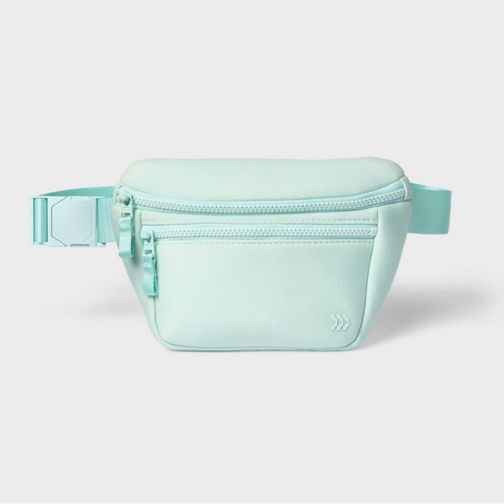 NWT All In Motion Belt Bag Mint